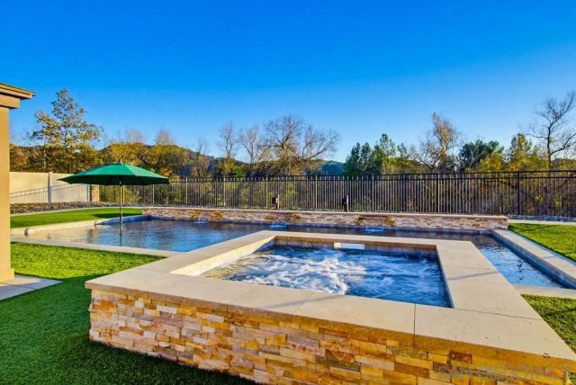 14127 Winged Foot Cir, Valley Center, CA 92082