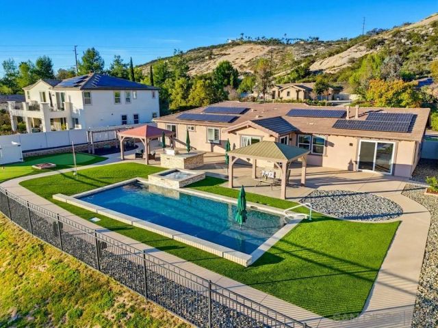 14127 Winged Foot Cir, Valley Center, CA 92082