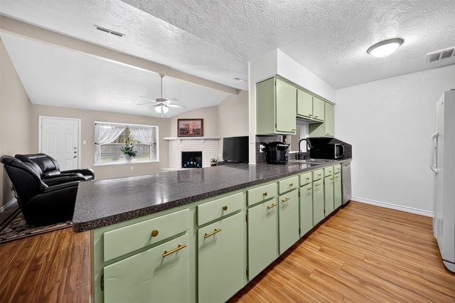 23127 Harpergate Drive, Spring, TX 77373