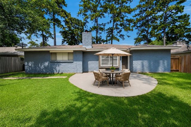 23127 Harpergate Drive, Spring, TX 77373