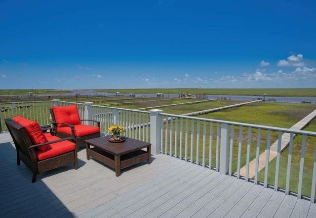 2028 County Road 201, Sargent, TX 77414