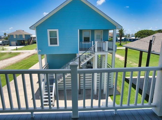 2028 County Road 201, Sargent, TX 77414