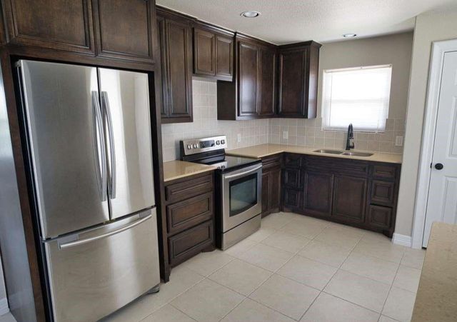 2028 County Road 201, Sargent, TX 77414