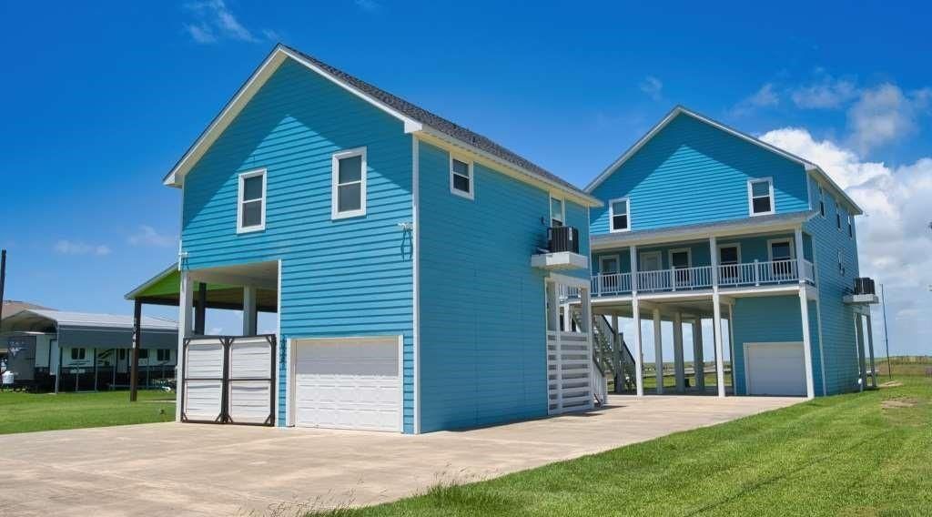 2028 County Road 201, Sargent, TX 77414