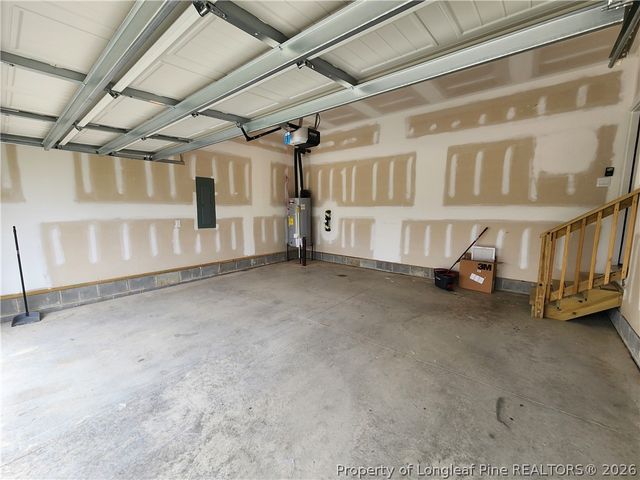 15 CHARLIES BEND Way, Spring Lake, NC 28390