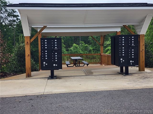 15 CHARLIES BEND Way, Spring Lake, NC 28390