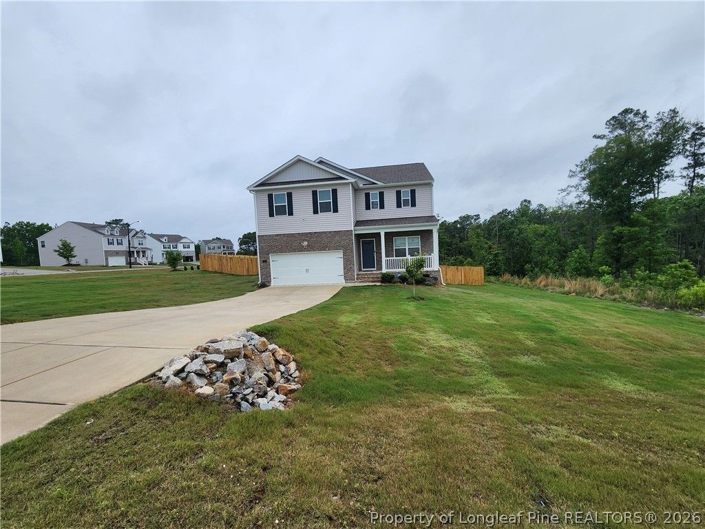 15 CHARLIES BEND Way, Spring Lake, NC 28390
