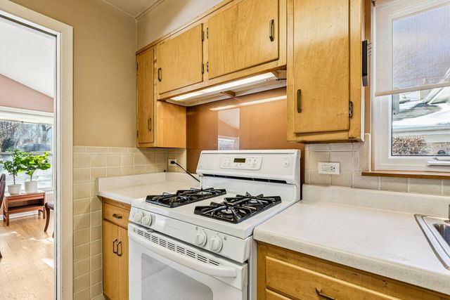 1811 South Boulevard, Evanston, IL 60202