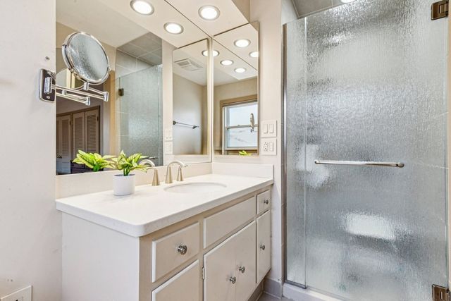 1811 South Boulevard, Evanston, IL 60202