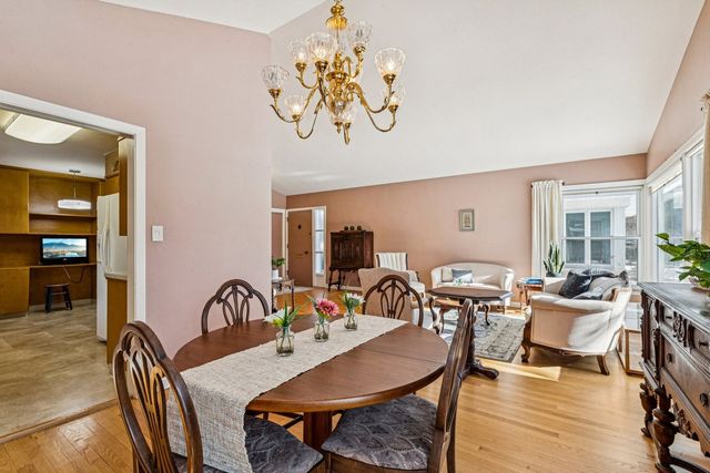 1811 South Boulevard, Evanston, IL 60202