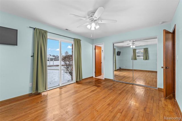 39520 Venetian Drive, Harrison Twp, MI 48045