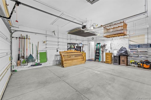 39520 Venetian Drive, Harrison Twp, MI 48045