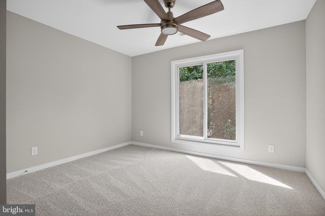 10712 PERRIN CIR, Spotsylvania, VA 22551
