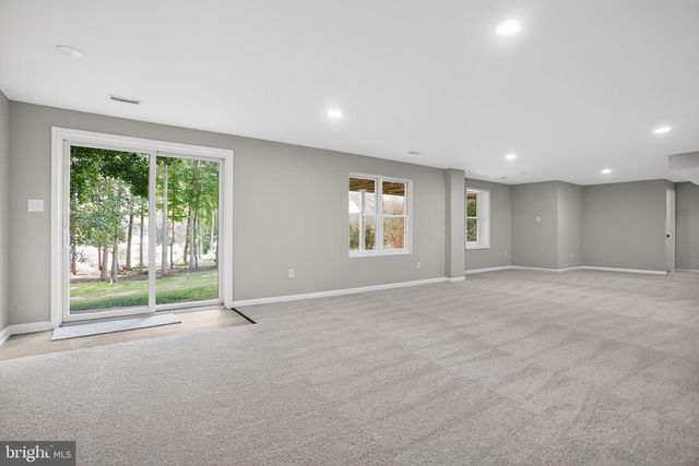 10712 PERRIN CIR, Spotsylvania, VA 22551