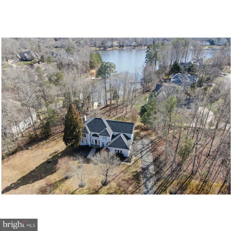 10712 PERRIN CIR, Spotsylvania, VA 22551