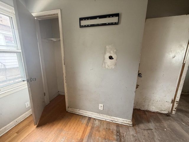 5466 N 57th STREET, Milwaukee, WI 53218