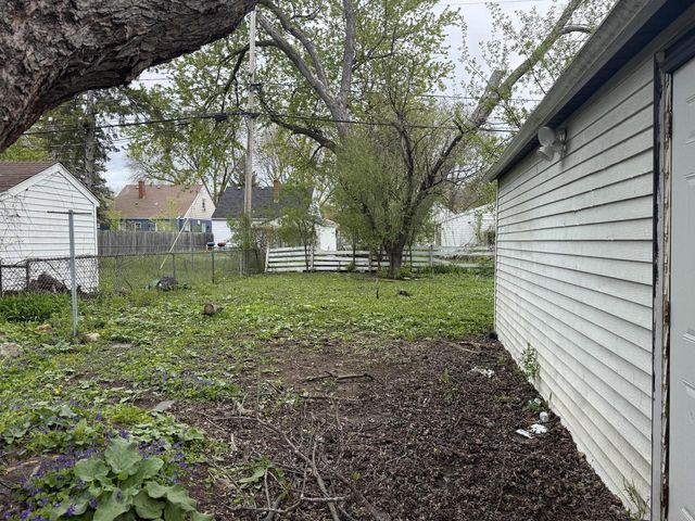 5466 N 57th STREET, Milwaukee, WI 53218