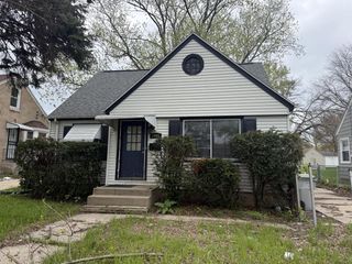 5466 N 57th STREET, Milwaukee, WI 53218