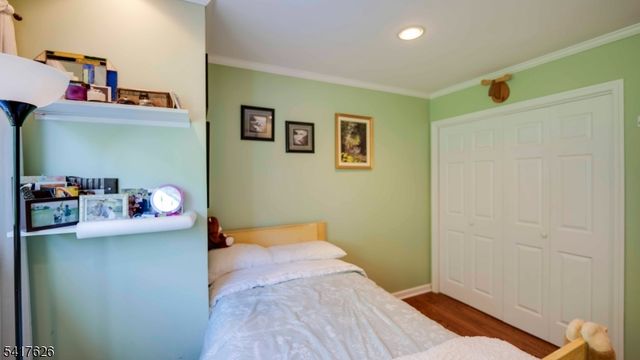 466 Brookside Ln, Hillsborough Twp., NJ 08844