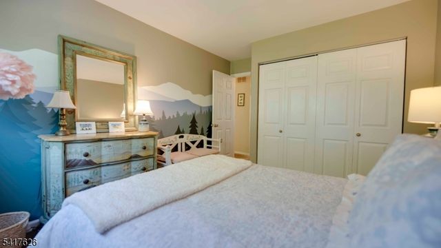 466 Brookside Ln, Hillsborough Twp., NJ 08844