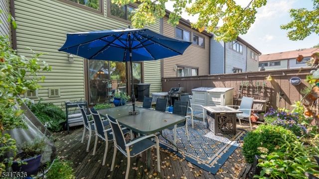 466 Brookside Ln, Hillsborough Twp., NJ 08844