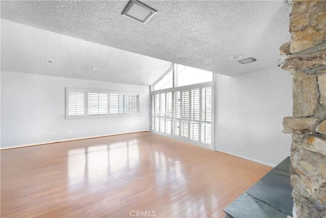 3859 Hollyview Terrace, Culver City, CA 90232