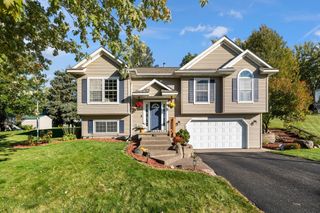 1249 Emily Circle, River Falls, WI 54022