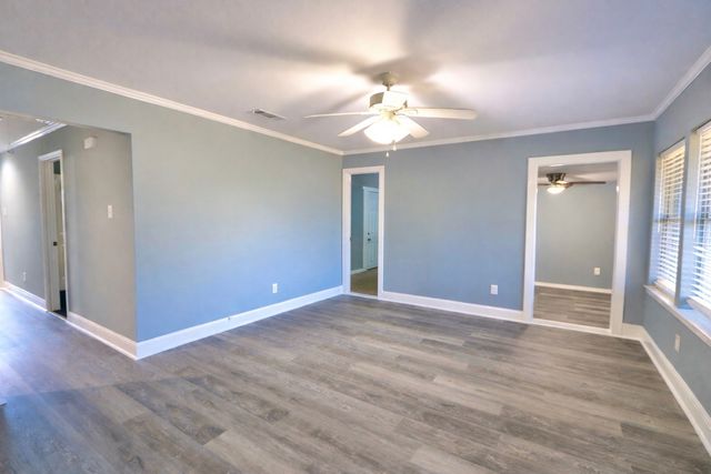 312 Halsey Street, Dallas, TX 75224