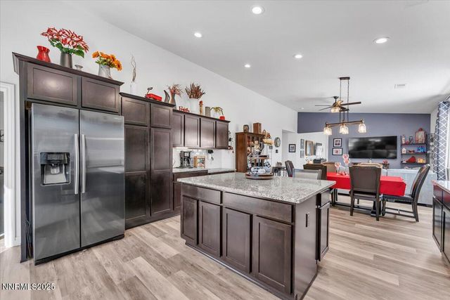 18722 Knott Crk Court, Reno, NV 89508