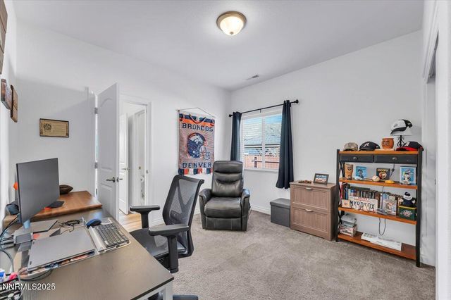 18722 Knott Crk Court, Reno, NV 89508