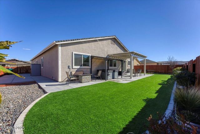 18722 Knott Crk Court, Reno, NV 89508