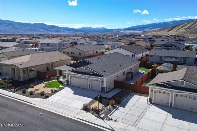 18722 Knott Crk Court, Reno, NV 89508