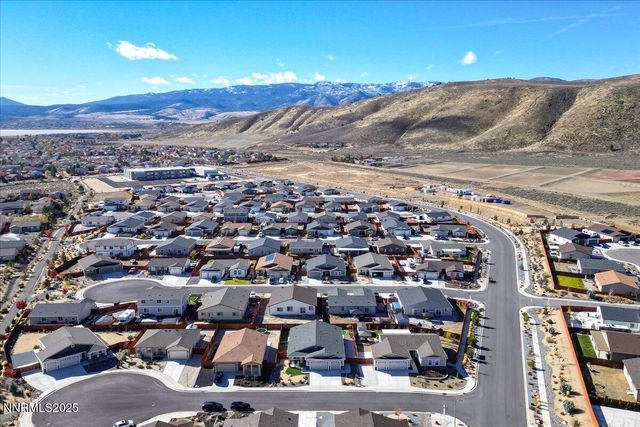 18722 Knott Crk Court, Reno, NV 89508