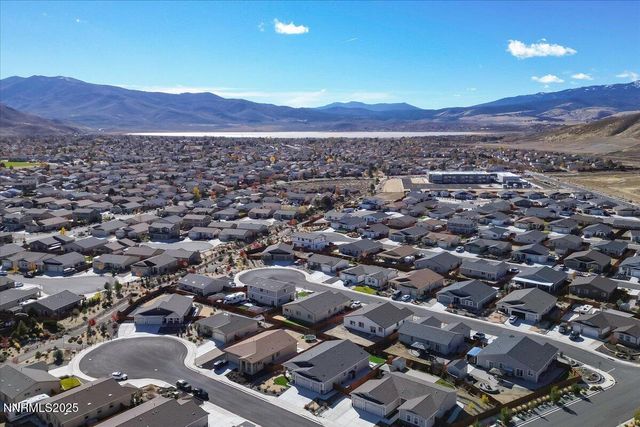 18722 Knott Crk Court, Reno, NV 89508