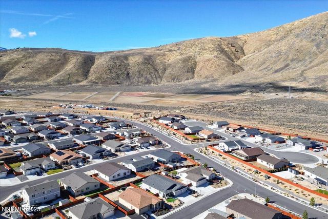 18722 Knott Crk Court, Reno, NV 89508