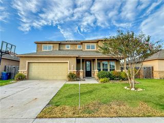 1832 Bay Landing Dr, Portland, TX 78374