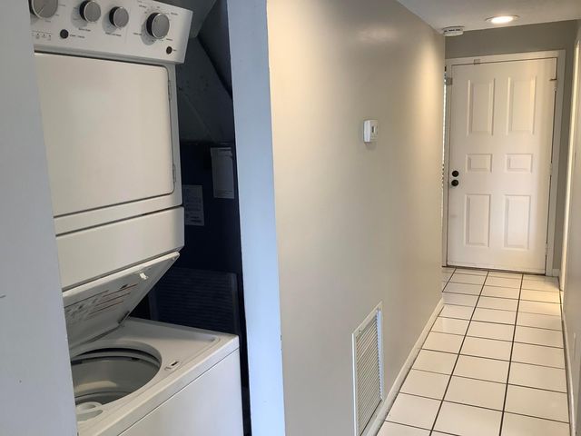 105 Deer Creek Road 205, Deerfield Beach, FL 33442