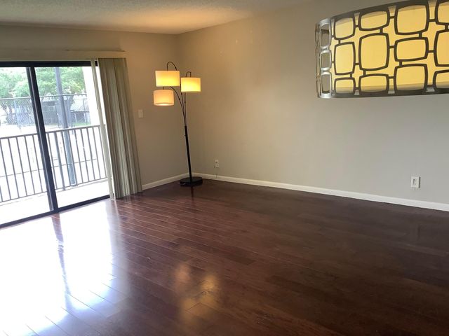 105 Deer Creek Road 205, Deerfield Beach, FL 33442