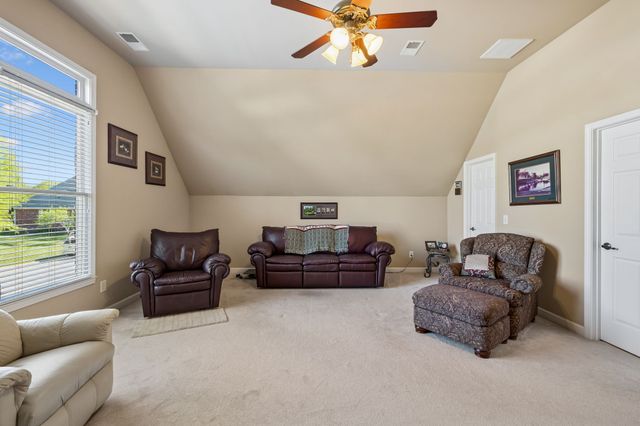 1120 Seven Points Pass, Hermitage, TN 37076