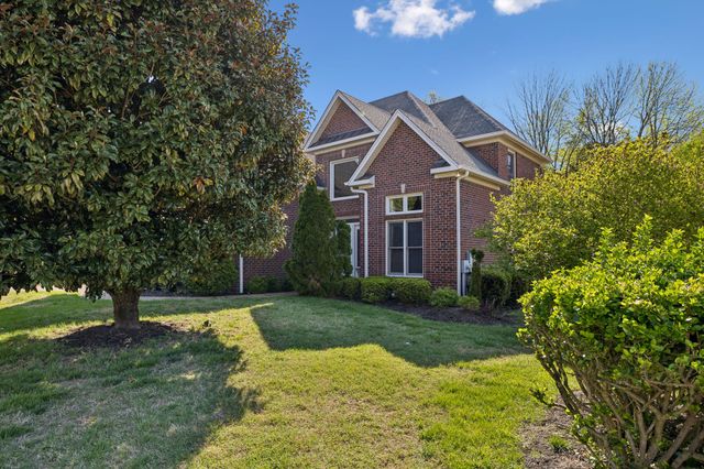 1120 Seven Points Pass, Hermitage, TN 37076