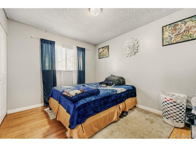 19093 E 22nd Dr, Aurora, CO 80011