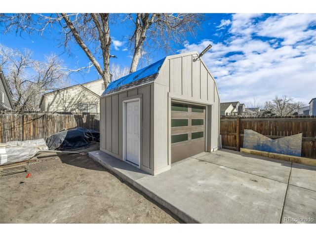19093 E 22nd Dr, Aurora, CO 80011