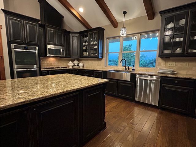 59 Fm 572 E, Goldthwaite, TX 76844