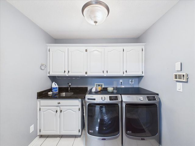 3686 STUBAI Trail, Rockford, IL 61114