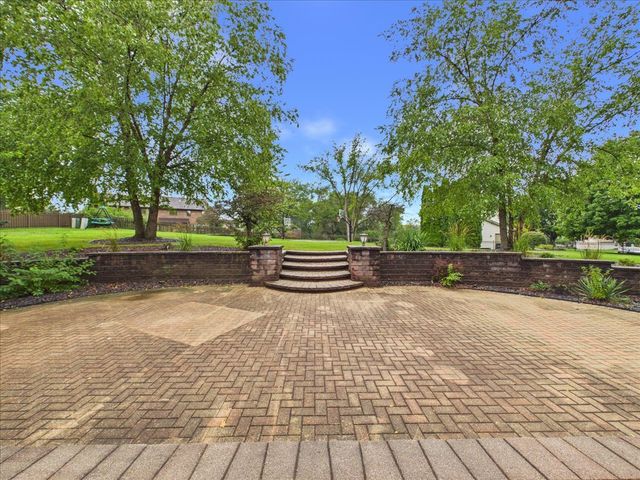 3686 STUBAI Trail, Rockford, IL 61114