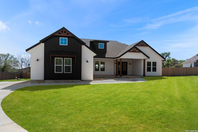 1090 Pegasus, Spring Branch, TX 78070