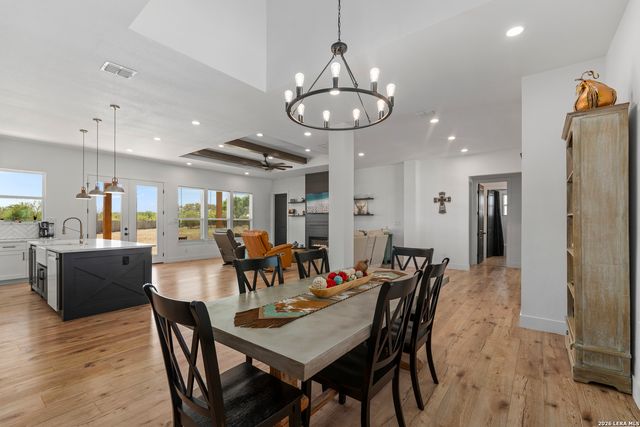 1090 Pegasus, Spring Branch, TX 78070