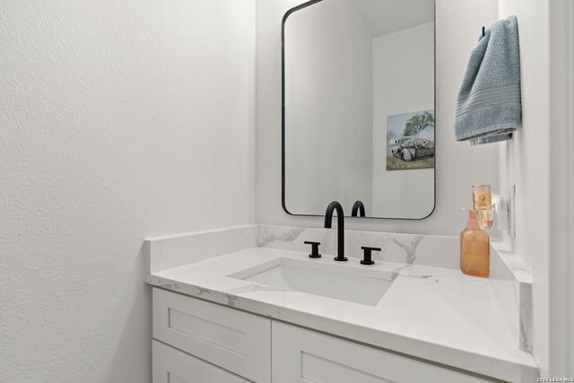 1090 Pegasus, Spring Branch, TX 78070