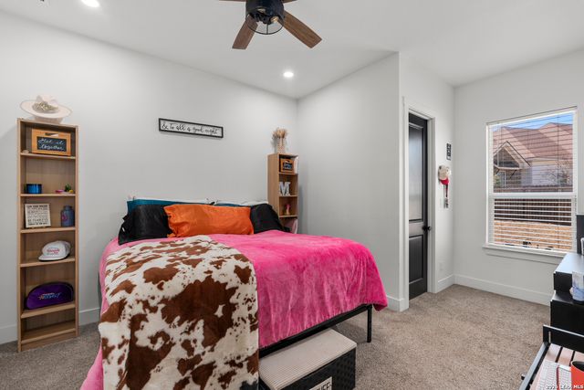 1090 Pegasus, Spring Branch, TX 78070