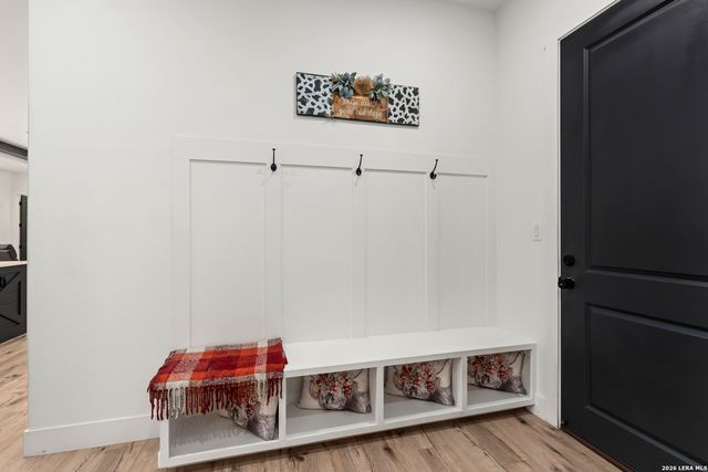 1090 Pegasus, Spring Branch, TX 78070